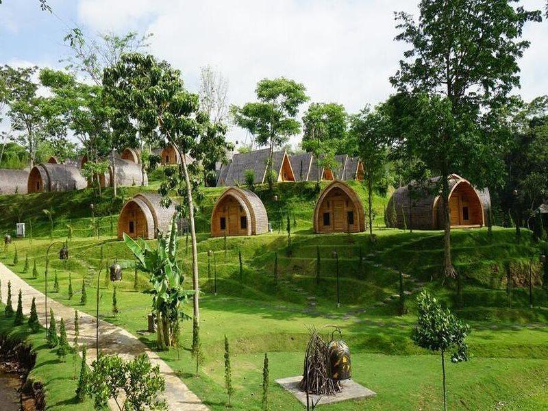 Shanaya Resort Malang Exterior photo